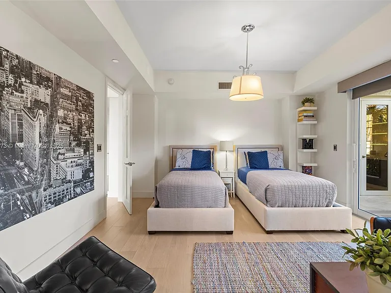 4924 Fisher Island Dr #4924 — Photo 24