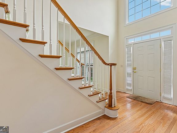 2nd image of 5002 Riverthur Ct