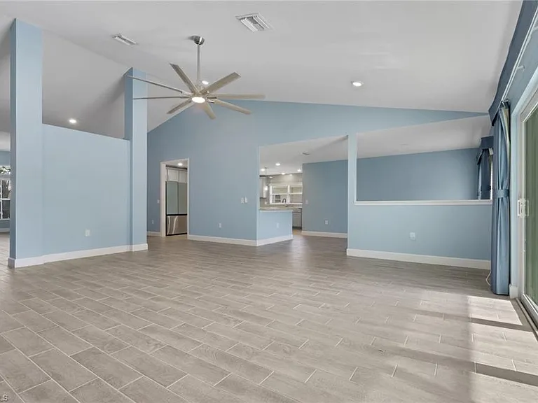 2248 Bonn Ct — Photo 10