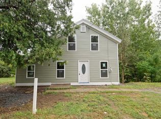 36 Chapman St, Corinth, NY 12822