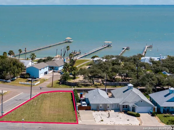 2717 Lakeview Dr LOT 3-A, Rockport, TX 78382