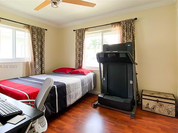 5th image of 7106 NW 73rd Avenue