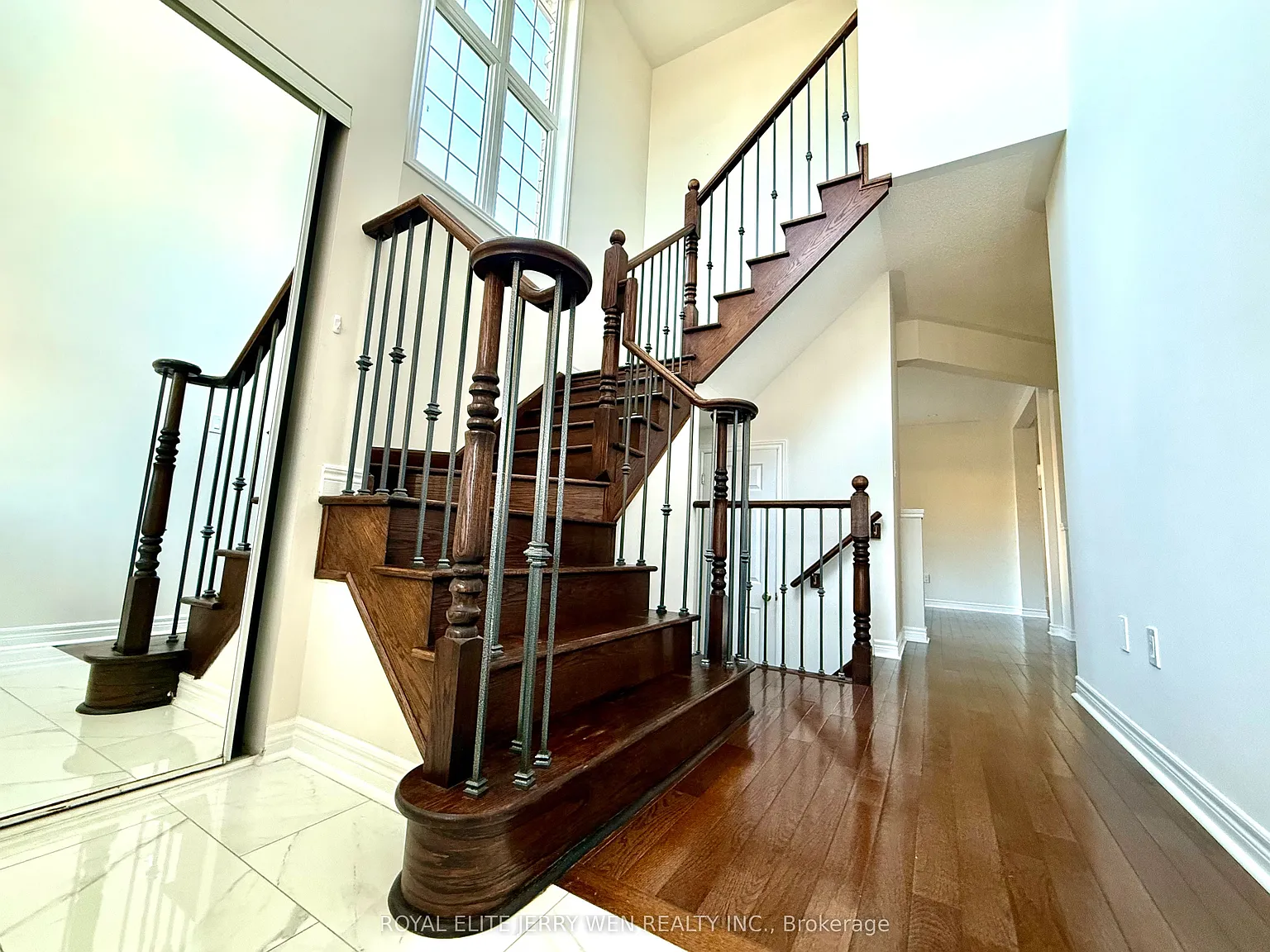 4 bed, $3,100 — Photo 2