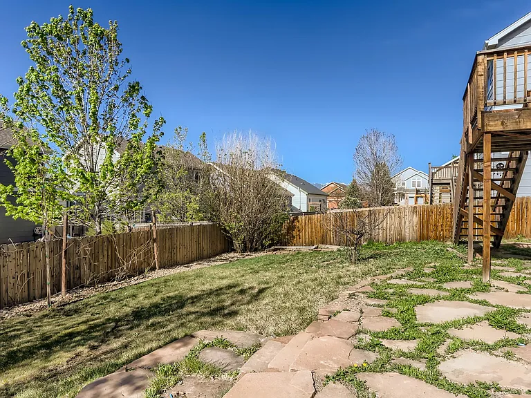 5702 Blue Mountain Cir — Photo 24