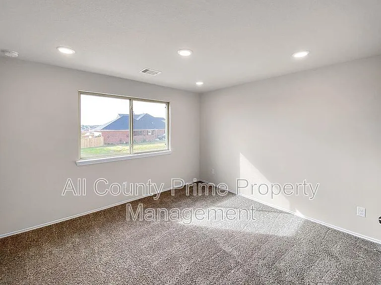 13071 Clear View Dr — Photo 17
