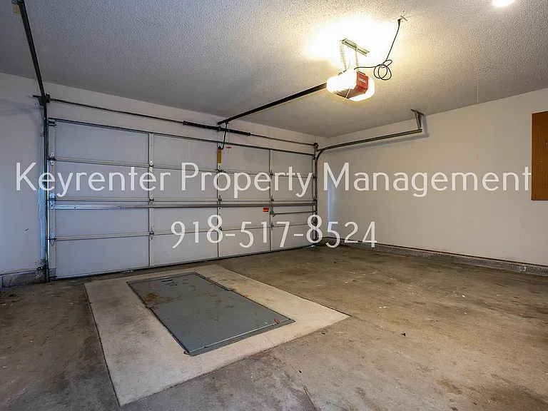 9638 S 90th East Ave — Photo 31