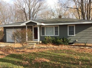 6059 Red Arrow Hwy, Stevensville, MI 49127