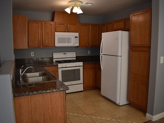 5th image of 6499 Coffeeville Creek Dr
