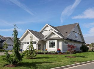 1444 Crown Isle Dr #115, Courtenay, BC V9N 4B2