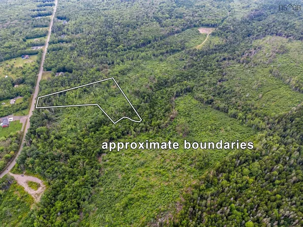 2 Back Rd N, Lansdowne, NS B0S 1S0