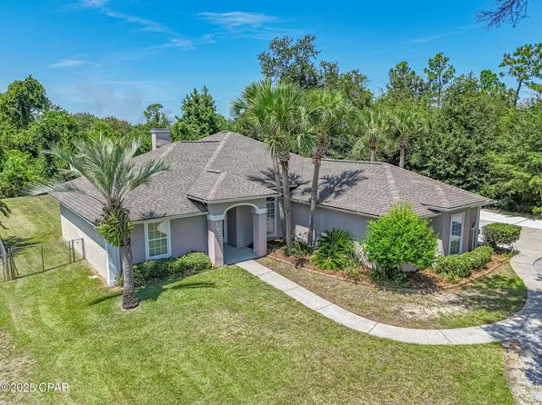 1922 Maine Ave, Lynn Haven, FL 32444