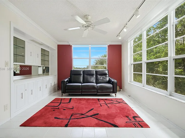 821 Cypress Blvd #307 — Photo 20