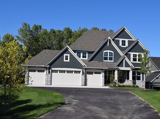 1903 County Road E2, Arden Hills, MN 55112