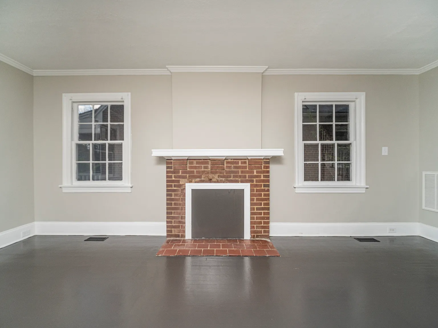 3 bed, 1176 sqft, $2,014 — Photo 4