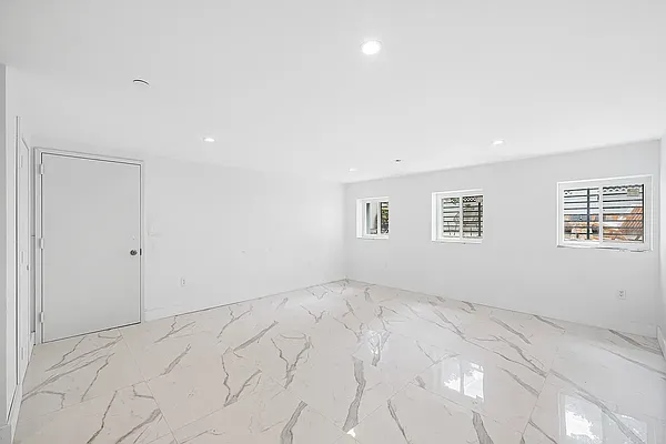 Rented by Ideal Properties Group | media 8