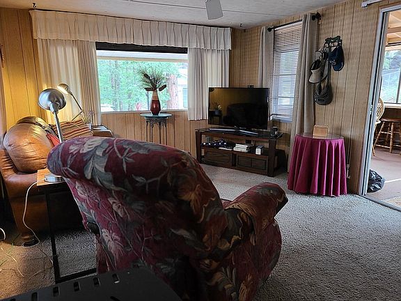 4th image of 2603 E Poplar Dr #36