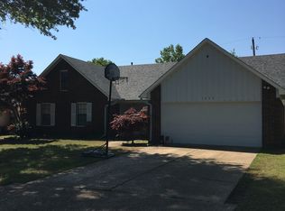 5855 Bedford Rd, Memphis, TN 38135