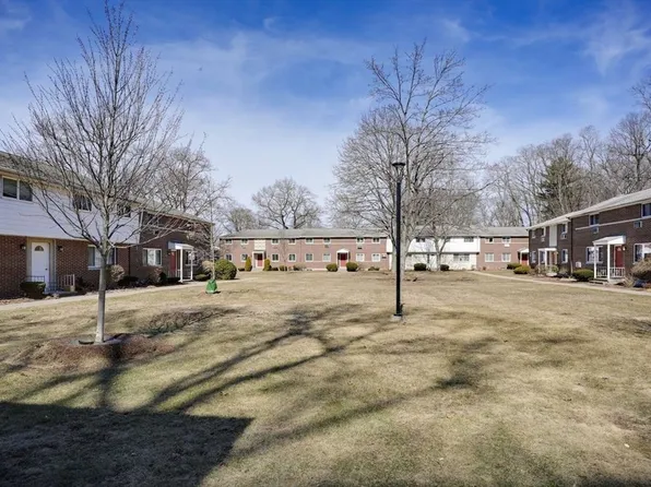 56 Morency St #93, Natick, MA 01760