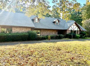 1310 Ridgeview Rd, Camden, AR 71701
