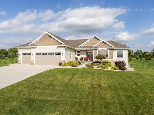 6652 Lochside Lane, Sun Prairie, WI 53590
