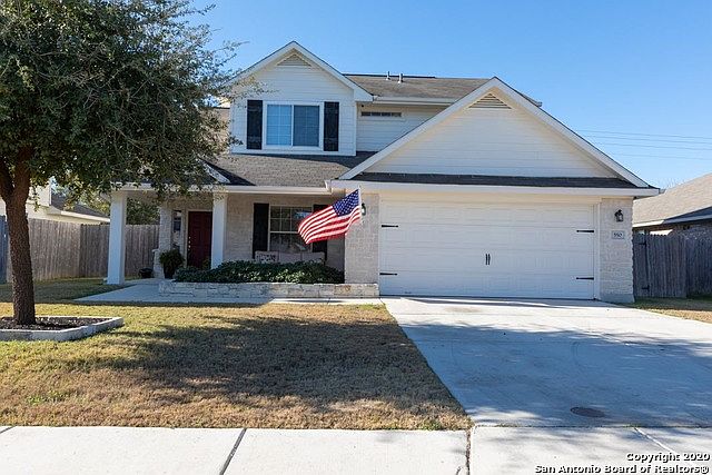 1st image of 550 Roadrunner Ave