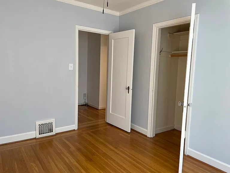 4812 T St — Photo 16