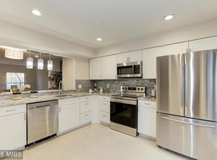 10363 Green Holly Ter, Silver Spring, MD 20902