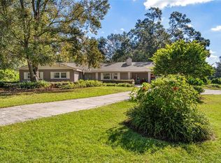 1102 S Taylor Rd, Seffner, FL 33584