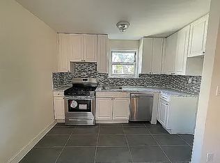 224-17 67th Ave #1D, Oakland Gardens, NY 11364