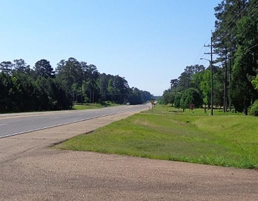 5th image of 9178 Highway 165 S