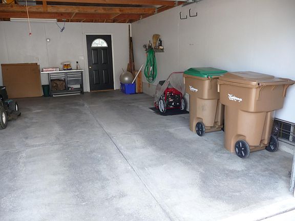 5th image of 42 Vita Ave