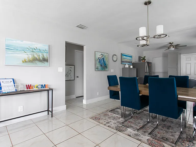2223 SE 6th St #3 — Photo 11
