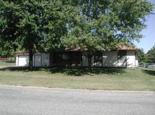 3906 SE 30th Ter, Topeka, KS 66605