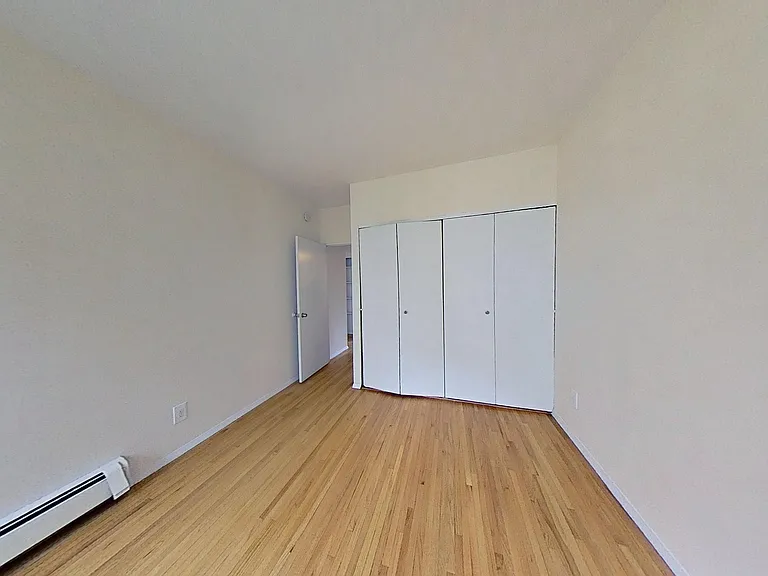 365 W 52nd St #4F — Photo 12
