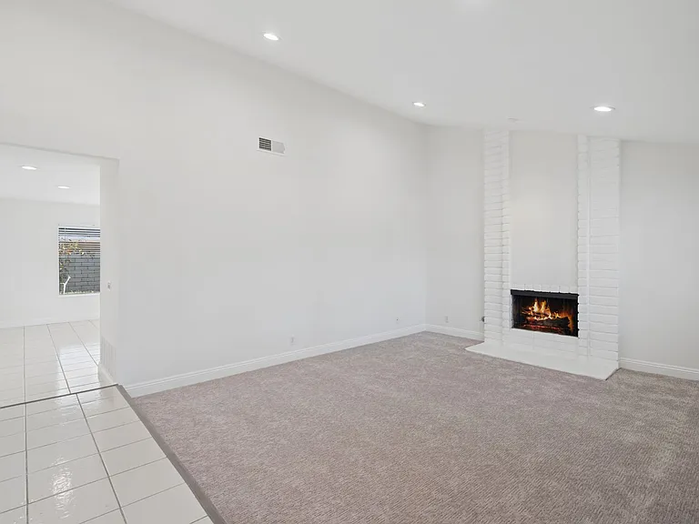 8822 Bellshire Dr — Photo 9