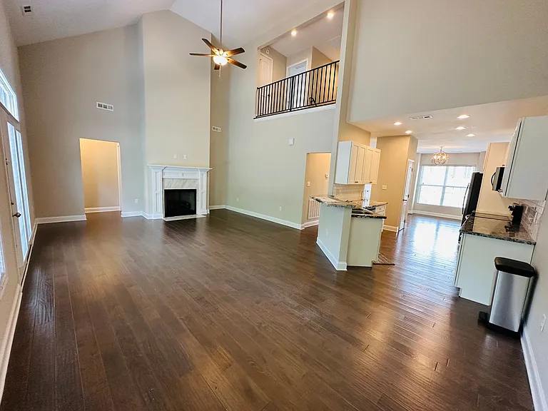 4922 Briar Rock Ln — Photo 2