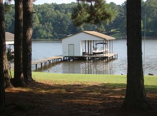 1042 Hinton Mill Rd, Boydton, VA 23917