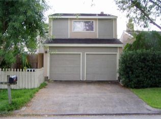 12313 Corona Ln, Houston, TX 77072