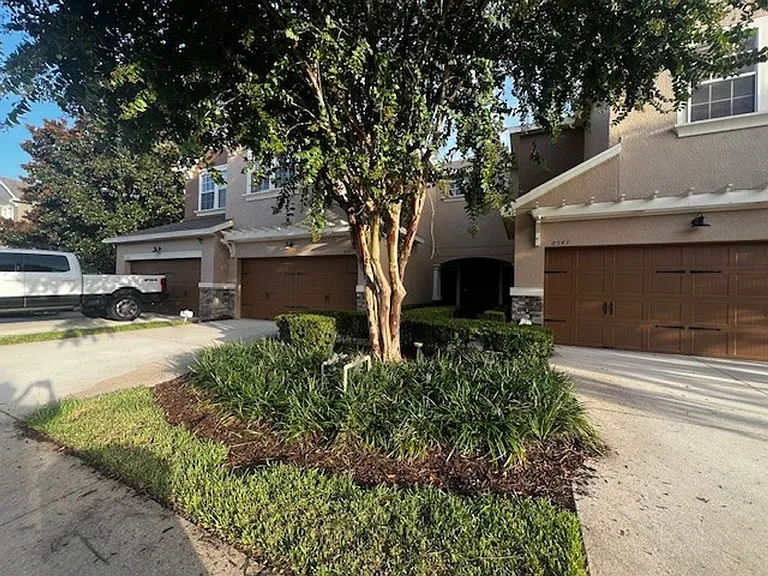 8547 Bertram Ln — Photo 4