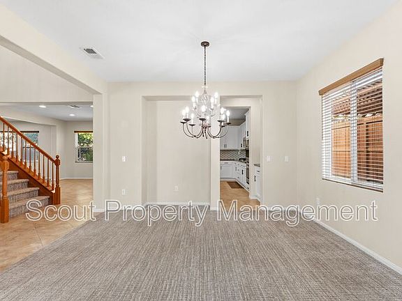 4th image of 34349 Lamborn St
