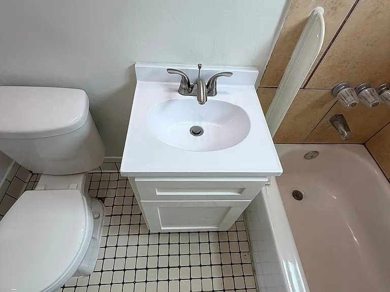 603 Island Ave #10 — Photo 11