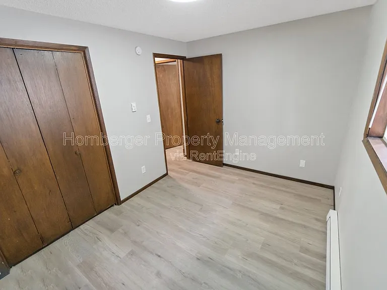 723 W York Ave #1 — Photo 11