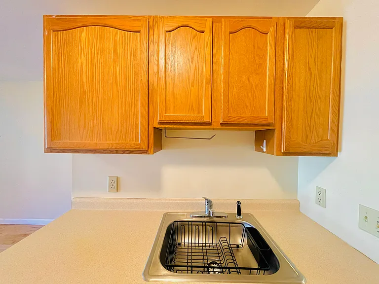 23 Church St #4 — Photo 10