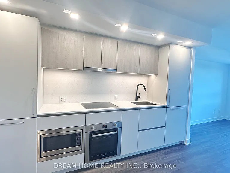 609 Sherbourne St #1306 — Photo 6