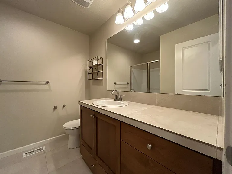 13162 SW Aubergine Ter — Photo 32