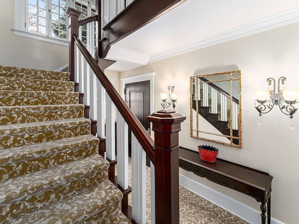 Entry hall and staircase