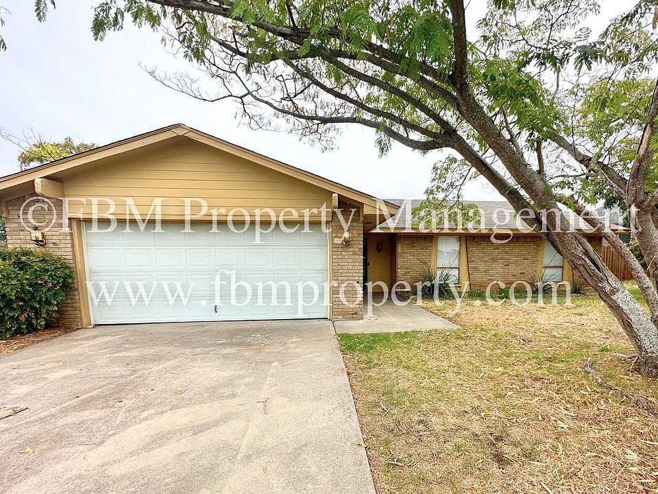 1st image of 1708 Meadow Ln