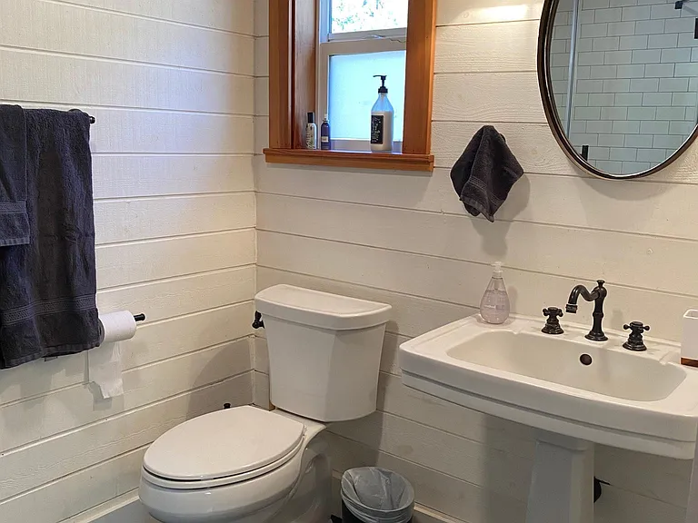 129 Rose Ln — Photo 18