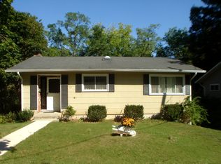 154 Greenmeadow Dr, Lutherville Timonium, MD 21093