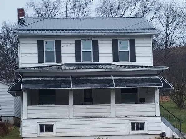 519 W Main St, Everett, PA 15537